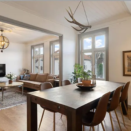 Charming And Classic Apartamento